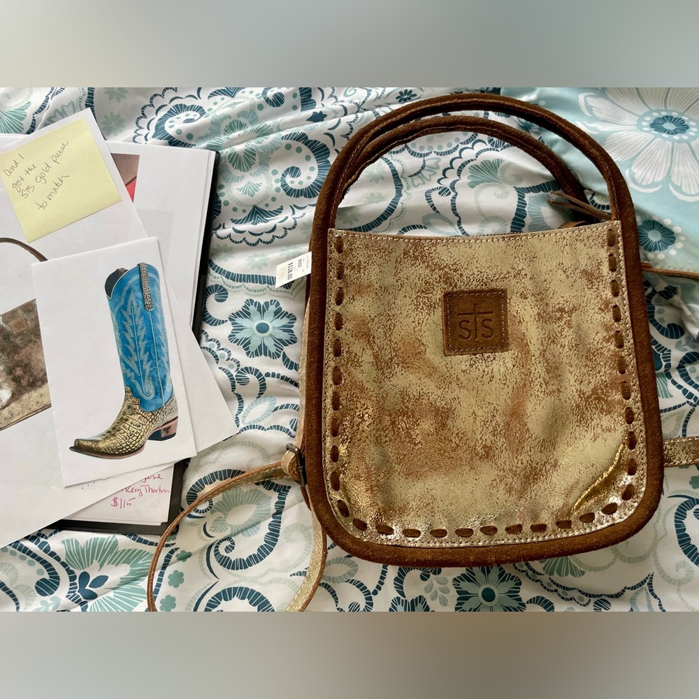 SOLD! 
STS Ranchwear Metallic Gold Shoulder Bag
